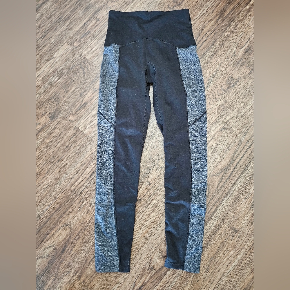 SPANX by Sara Blakely Leggings